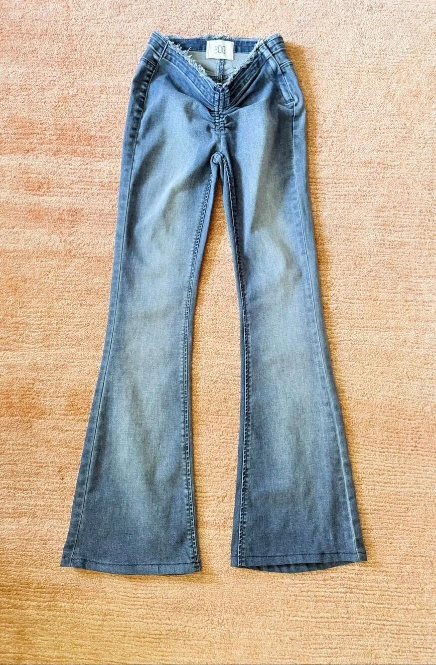 BDG Ruched Dipped Flare Jeans 24 Blue High Rise Stretch Raw Waist